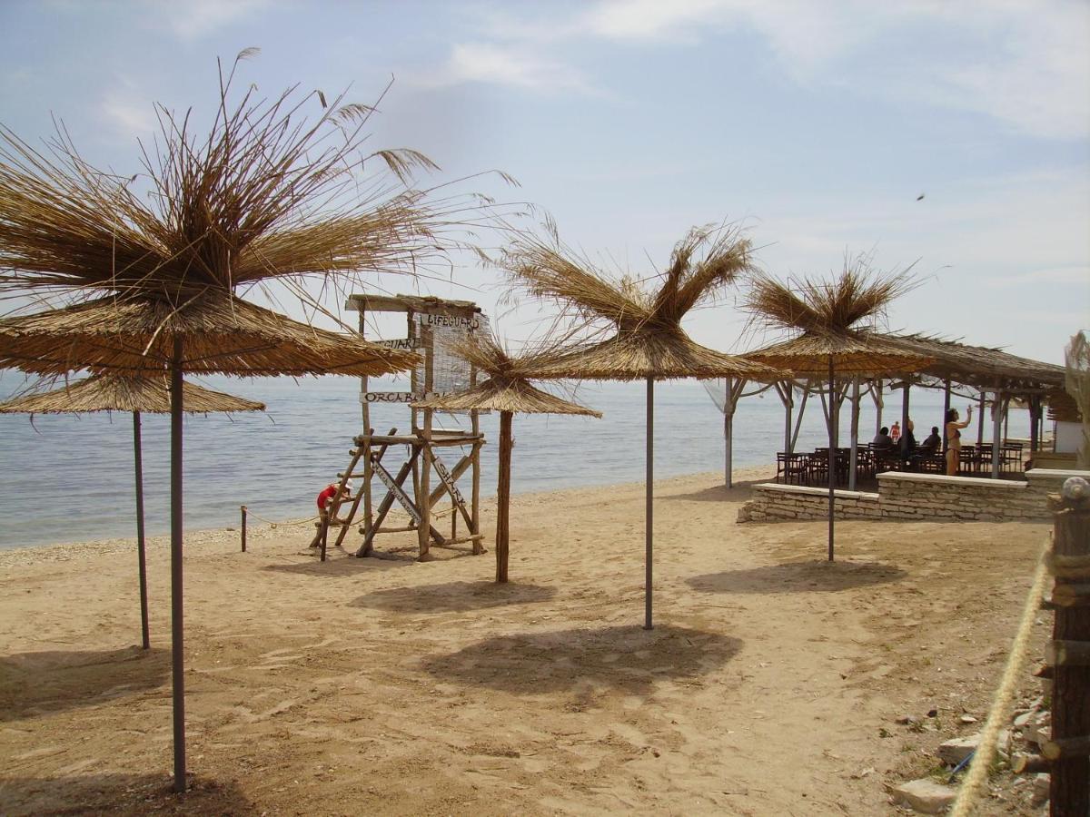 Privat Apartament Golf Coast Kavarna Exteriér fotografie